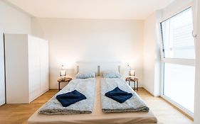 Muzeta Graz - Eco-Friendly Parkview Holiday Apartments In Graz'S Smart City